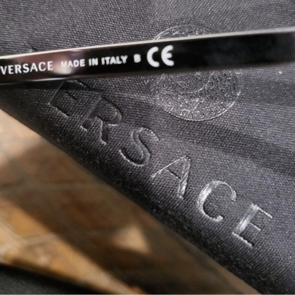 Versace Eyeglasses - Picture 6 of 7